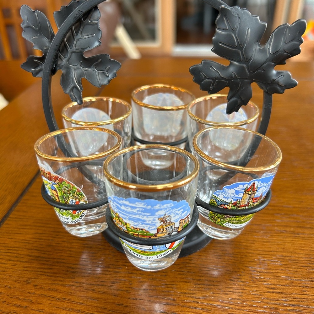 Set of 6 Glass Shot Glasses with Gold Rim